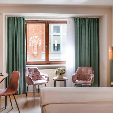 Hotel H12**** クラクフ エクステリア 写真