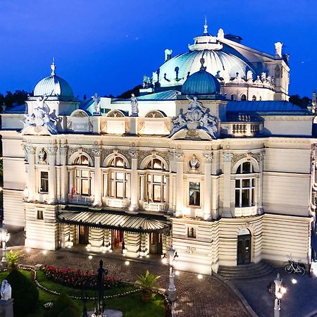 Hotel H12**** クラクフ エクステリア 写真