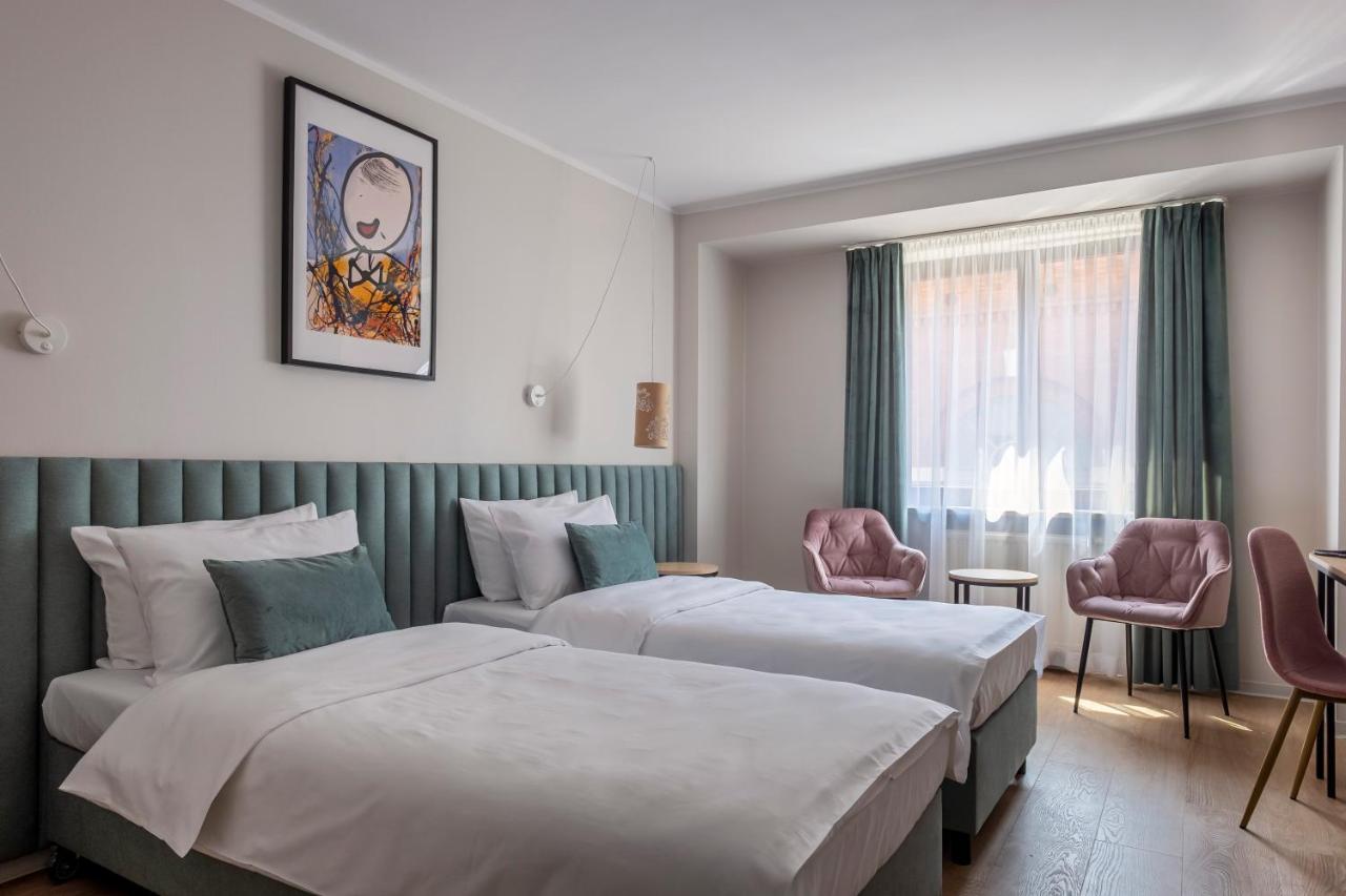 Hotel H12**** クラクフ エクステリア 写真