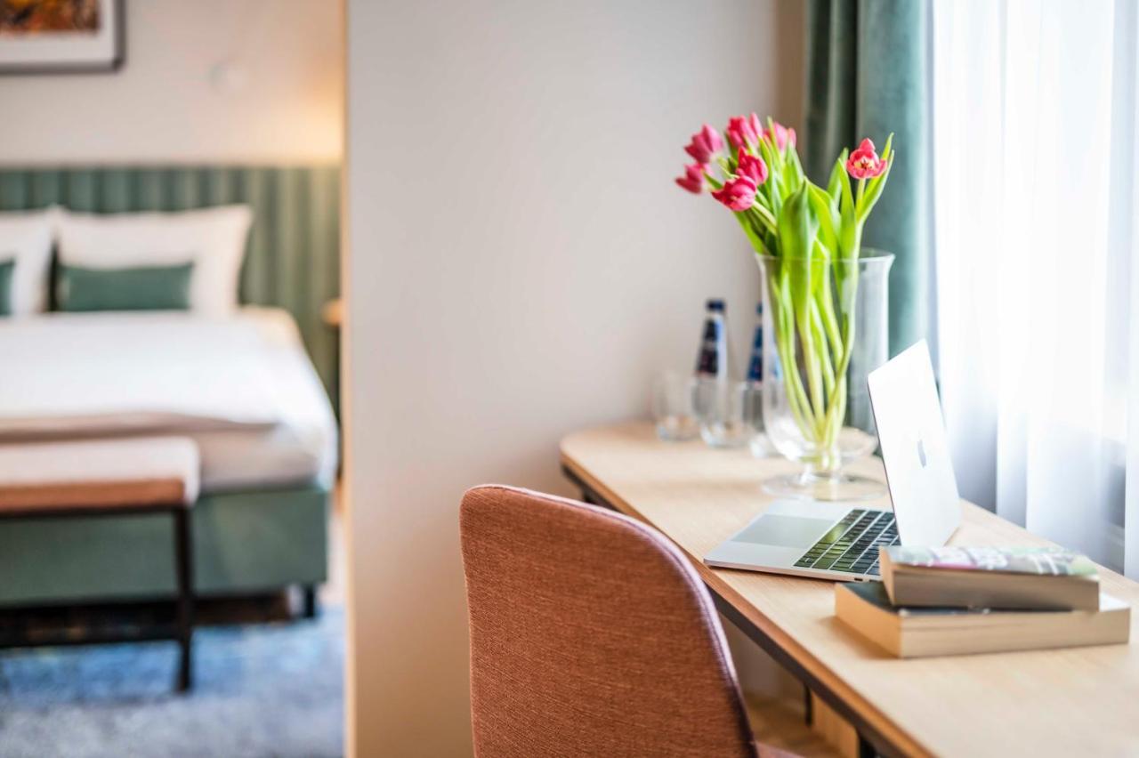 Hotel H12**** クラクフ エクステリア 写真